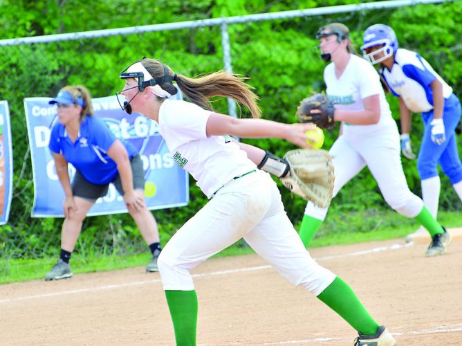 Home runs cost Mustangs